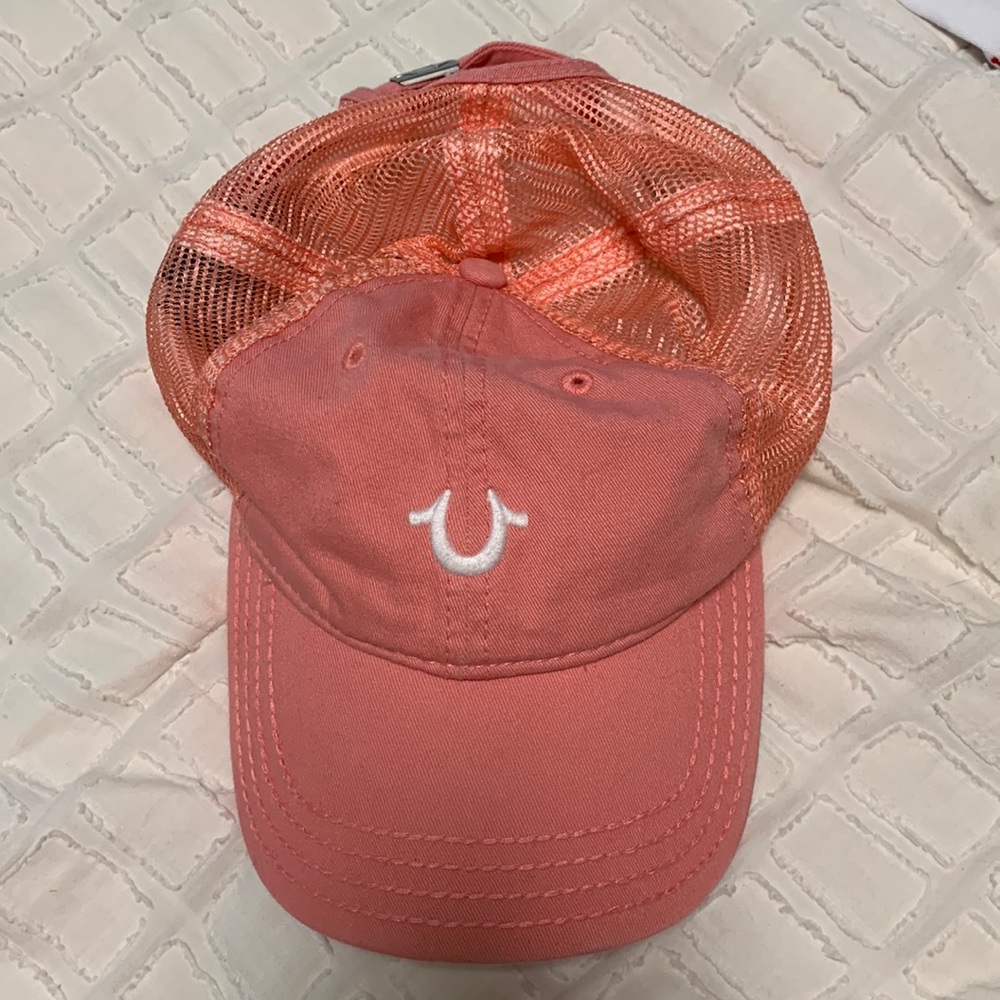 True Religion hat